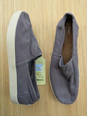 TOMS Men's Slip-On Canvas Shoes in Grey